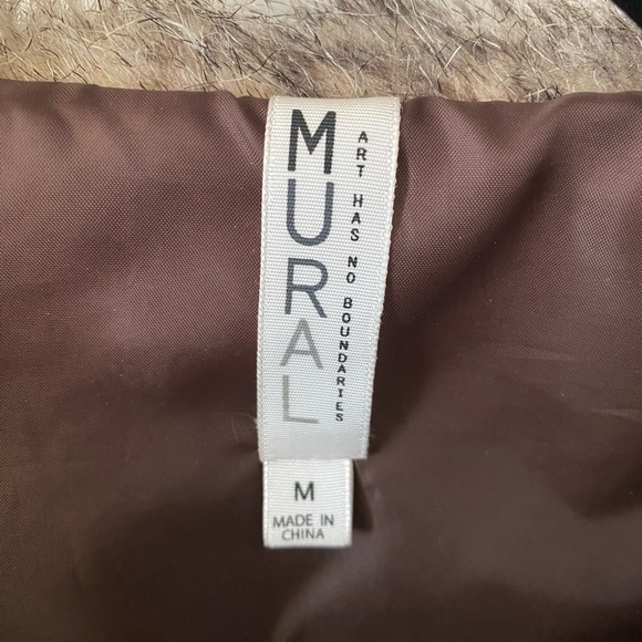 Mural Faux Fur Jacket excellent condition - Picture 2 of 4